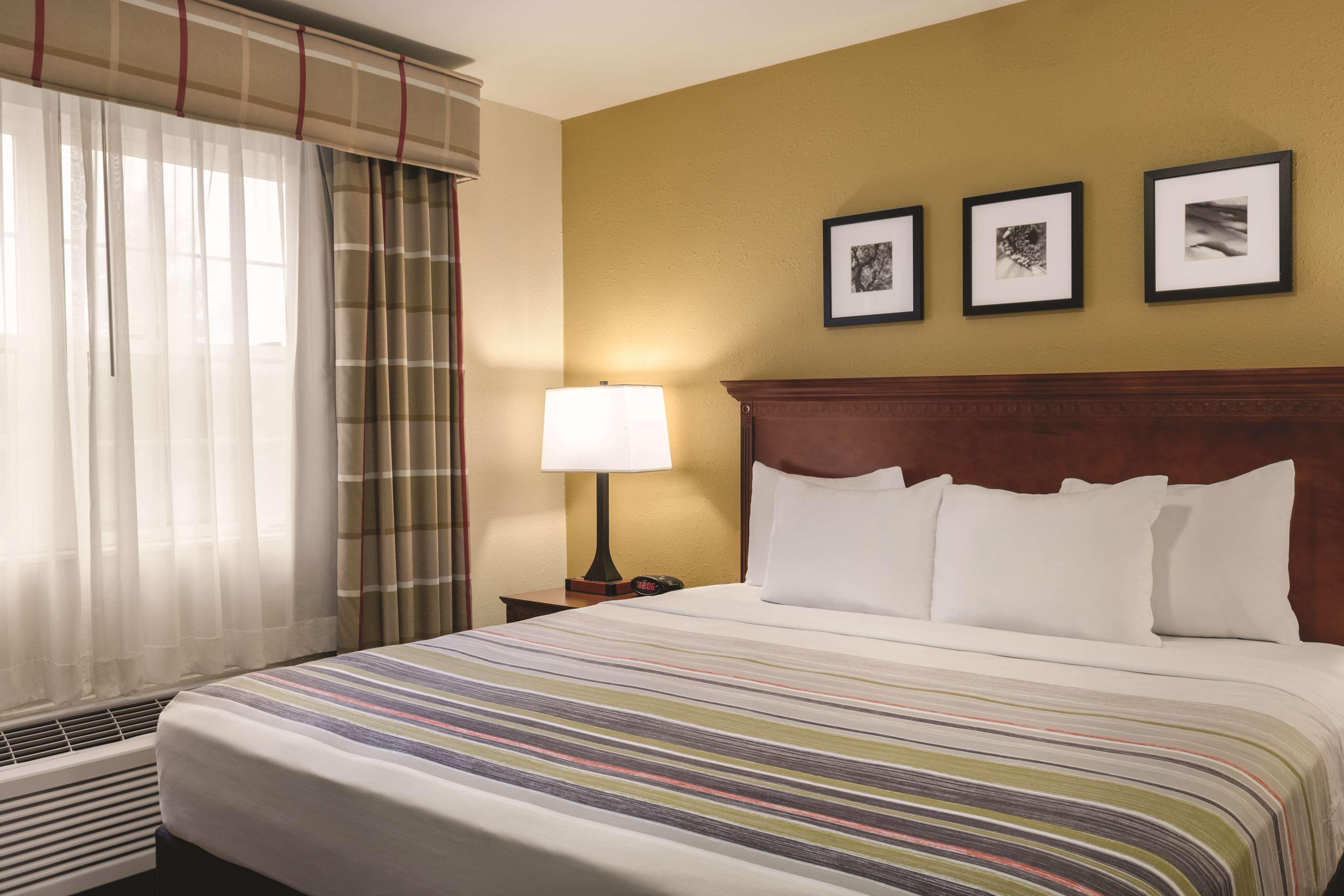 Country Inn & Suites By Radisson, Dakota Dunes, Sd Exterior photo